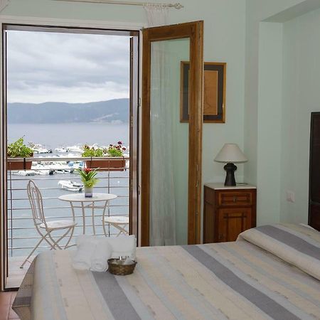 La Sciabica Bed & Breakfast Шила Екстериор снимка