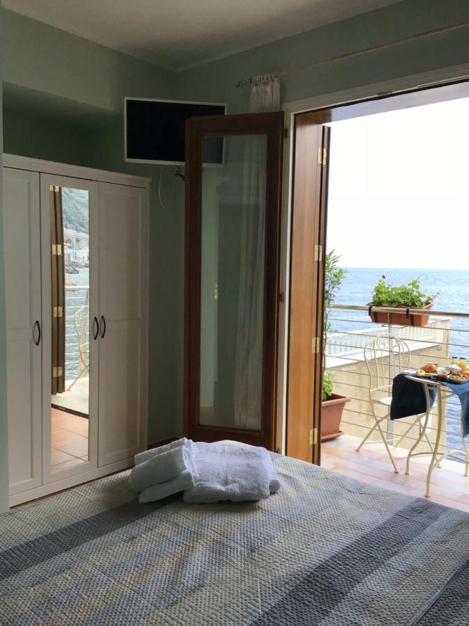 La Sciabica Bed & Breakfast Шила Екстериор снимка