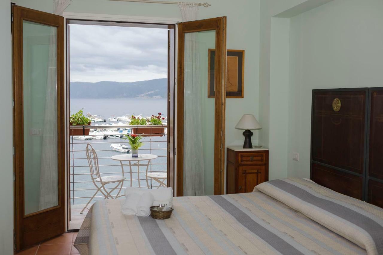 La Sciabica Bed & Breakfast Шила Екстериор снимка