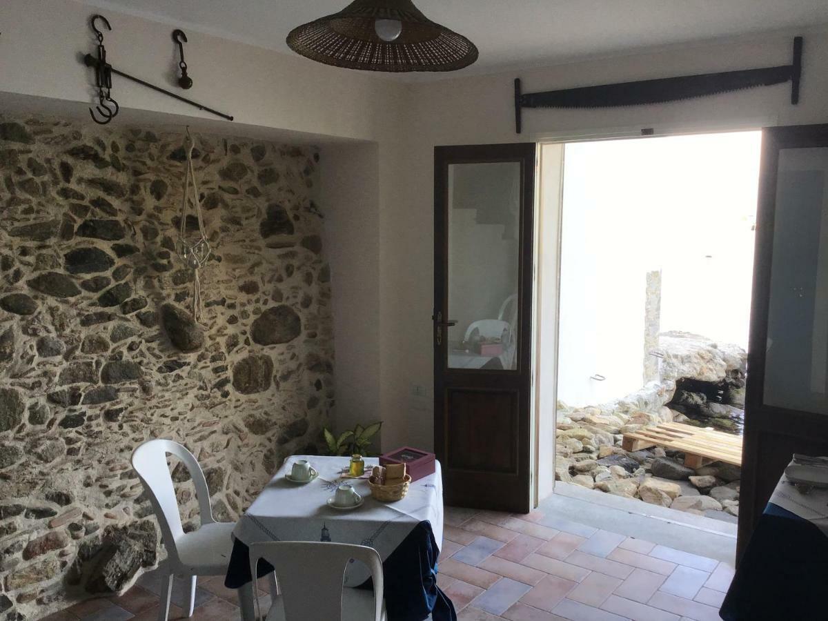 La Sciabica Bed & Breakfast Шила Екстериор снимка