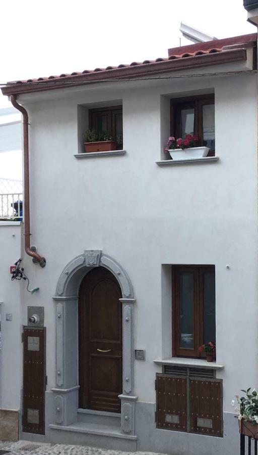 La Sciabica Bed & Breakfast Шила Екстериор снимка